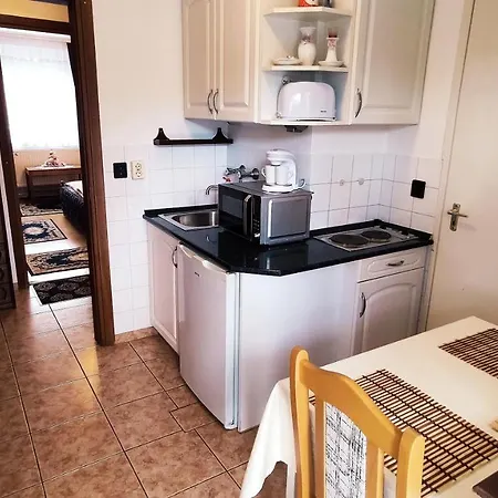 Papp Apartmanhaz * Vonyarcvashegy